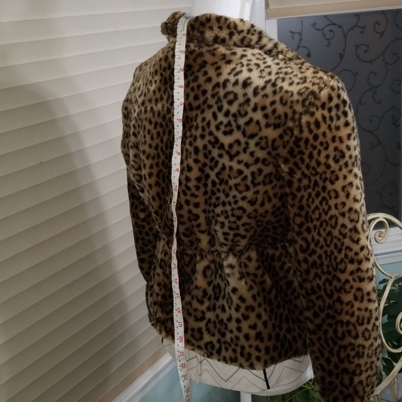 KC Collection Faux Leopard Jacket - Picture 6 of 7